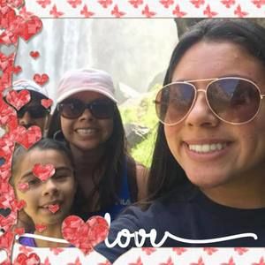 Meet your Posher, Alma